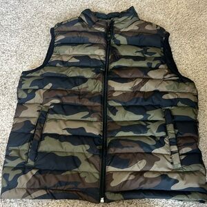 Green Cameo Quilted Vest